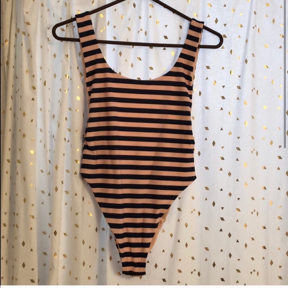 Aerie scoop back swimsuit- NWOT